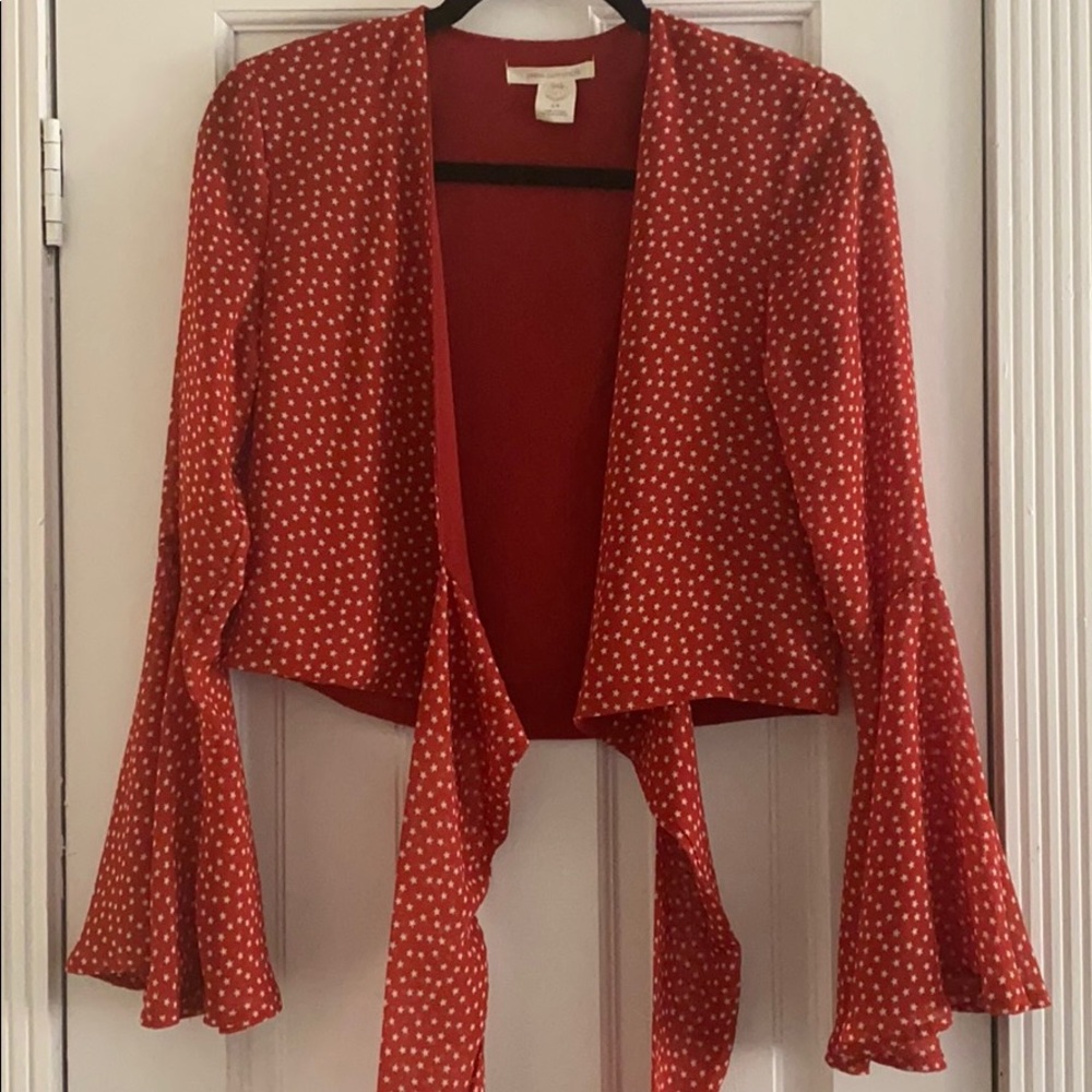 Super cute UO front tie top! Double lined.